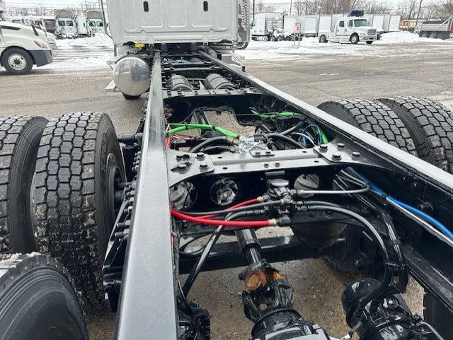 2025 Western Star 47X 2025 WESTERN STAR 47X CAB CHASSIS - 22978280 - 5