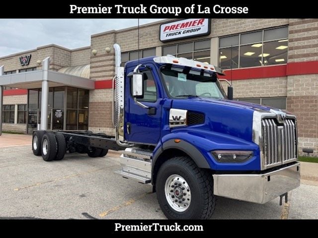 2025 New WESTERN STAR 49X 49X at Premier Truck Group Serving