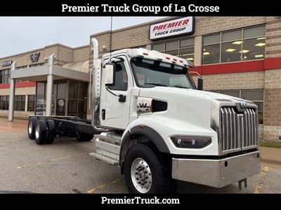 2025 New WESTERN STAR 49X 49X at Premier Truck Group Serving