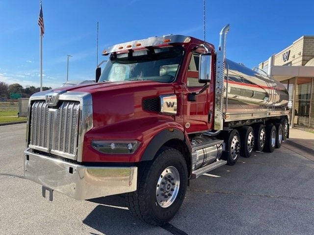 2025 New WESTERN STAR 49X 49X at Premier Truck Group Serving