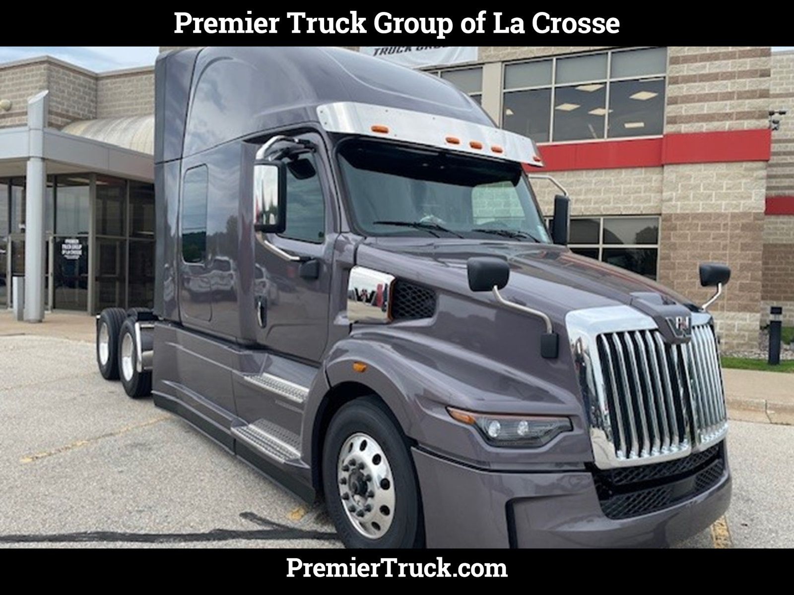 New 2025 WESTERN STAR 57X 57X For Sale La Crosse, WI VZ6595