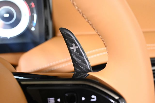 2026 Aston Martin   - 22928524 - 24