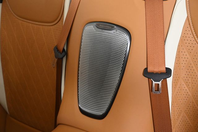 2026 Aston Martin   - 22928524 - 26