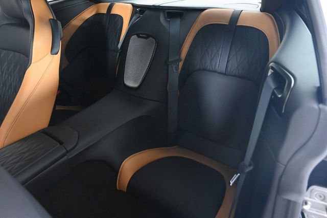 2026 Aston Martin   - 22934456 - 17