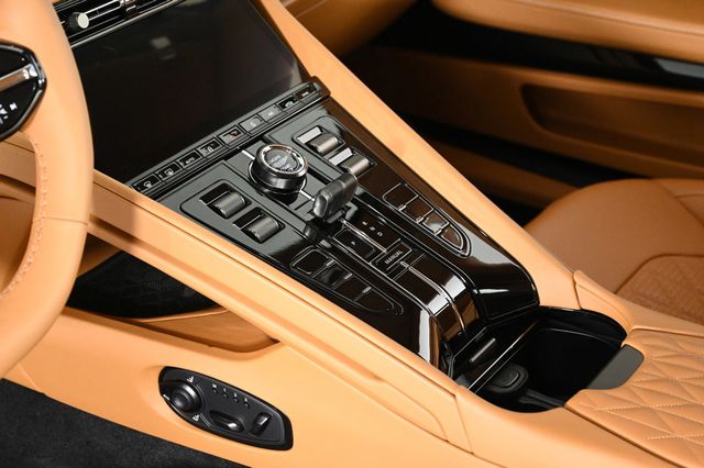 2026 Aston Martin DB12 Coupe - 22943033 - 12