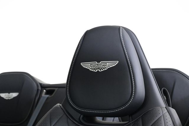 2026 Aston Martin DB12 Volante - 22900946 - 17