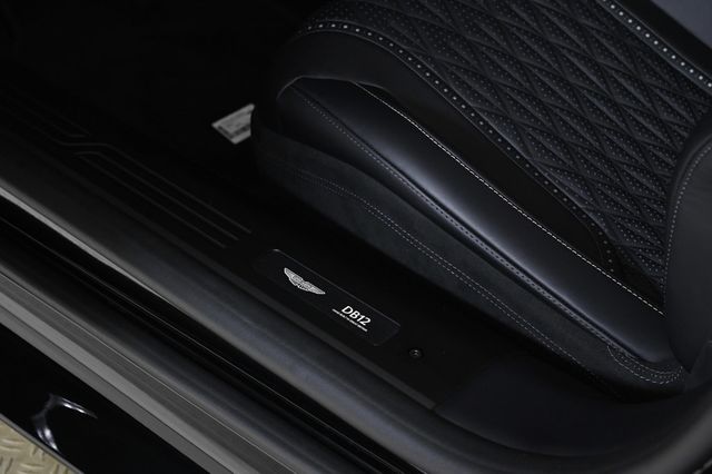 2026 Aston Martin DB12 Volante - 22900946 - 24