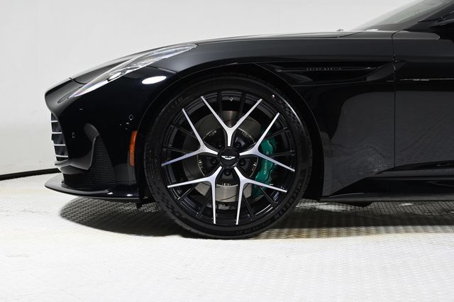 2026 Aston Martin DB12 Volante - 22900946 - 28