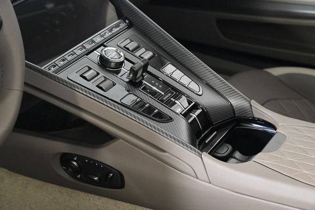 2026 Aston Martin DB12 Volante - 22928535 - 12