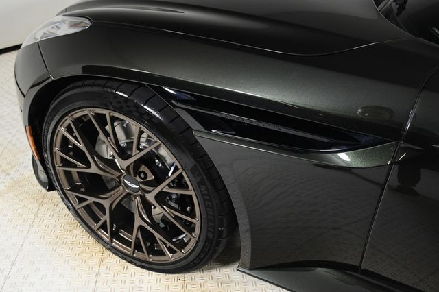 2026 Aston Martin DB12 Volante - 22928535 - 22