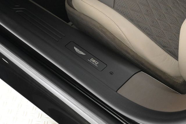 2026 Aston Martin DB12 Volante - 22928535 - 25