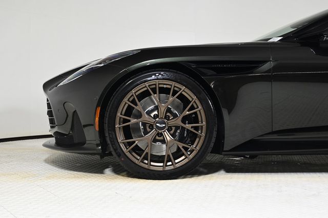 2026 Aston Martin DB12 Volante - 22928535 - 29