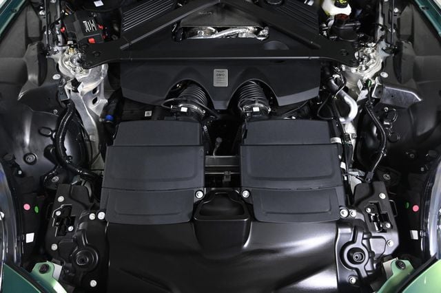 2026 Aston Martin DB12 Volante - 23005551 - 32