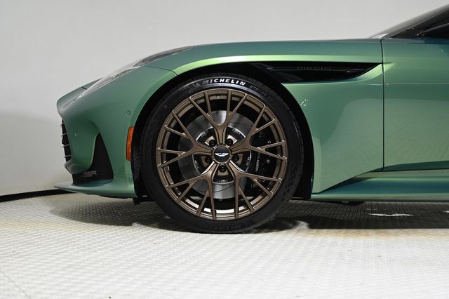 2026 Aston Martin DB12 Volante - 23005551 - 33