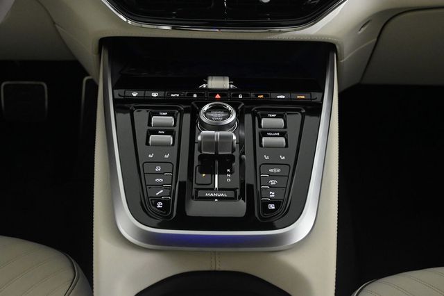 2026 Aston Martin DBX 707 AWD - 22961109 - 12