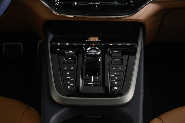 2026 Aston Martin DBX 707 AWD - 22964194 - 12