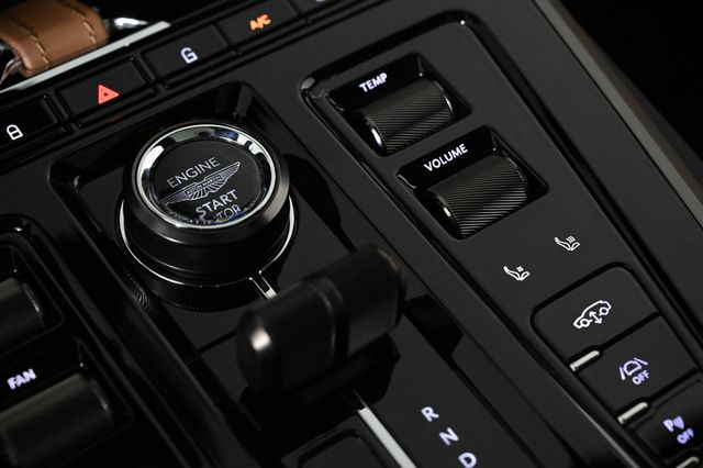 2026 Aston Martin DBX 707 AWD - 22964194 - 18