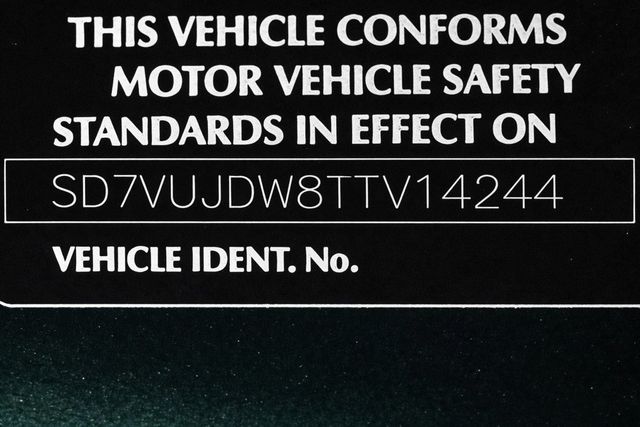 2026 Aston Martin DBX 707 AWD - 22969430 - 25