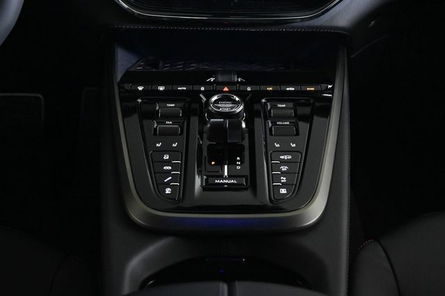 2026 Aston Martin DBX S AWD - 22964208 - 12