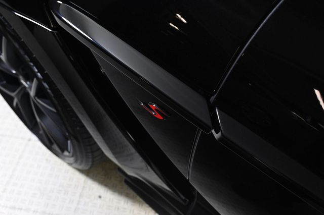 2026 Aston Martin DBX S AWD - 22964208 - 23