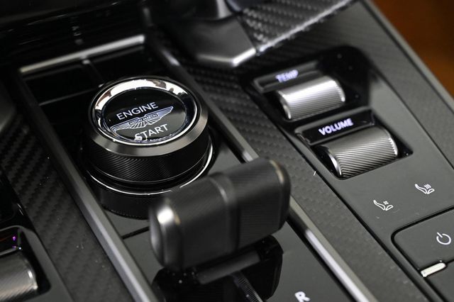 2026 Aston Martin Vanquish Volante - 22936963 - 19