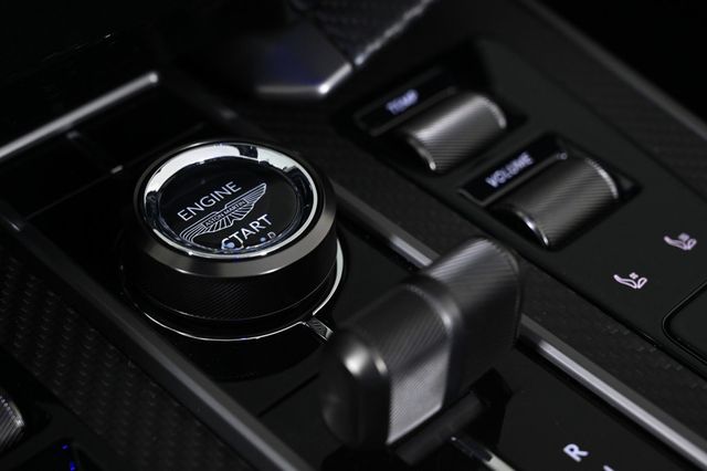 2026 Aston Martin Vanquish Volante - 22980293 - 17