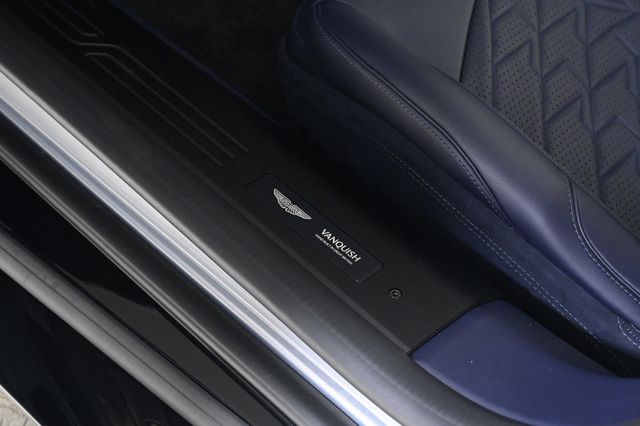 2026 Aston Martin Vanquish Volante - 22980293 - 22