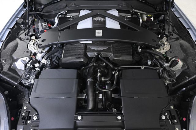 2026 Aston Martin Vanquish Volante - 22980293 - 25