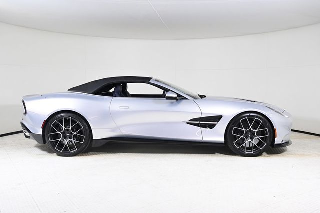 2026 Aston Martin Vanquish Volante - 22980293 - 5