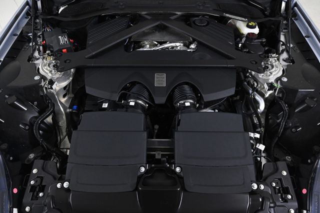 2026 Aston Martin Vantage  - 22933647 - 29