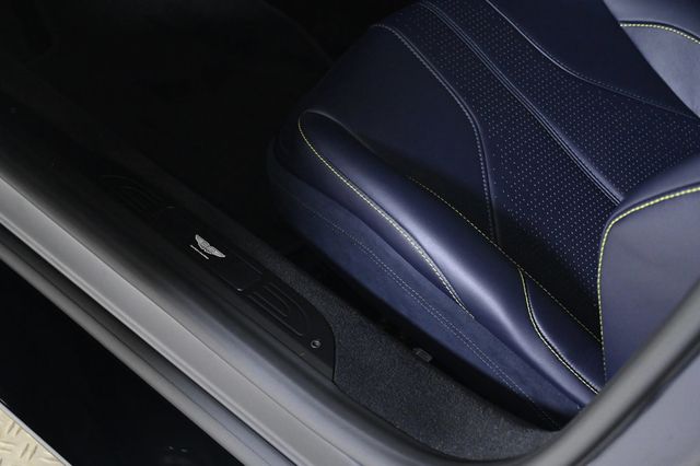 2026 Aston Martin Vantage Coupe - 22897460 - 25