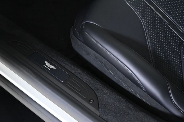 2026 Aston Martin Vantage Coupe - 22934413 - 21