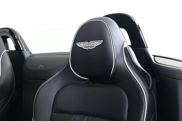 2026 Aston Martin Vantage Roadster - 22950965 - 16