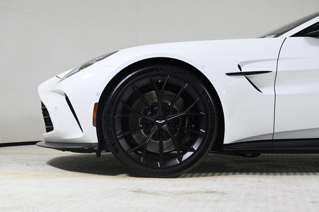 2026 Aston Martin Vantage Roadster - 22950965 - 30