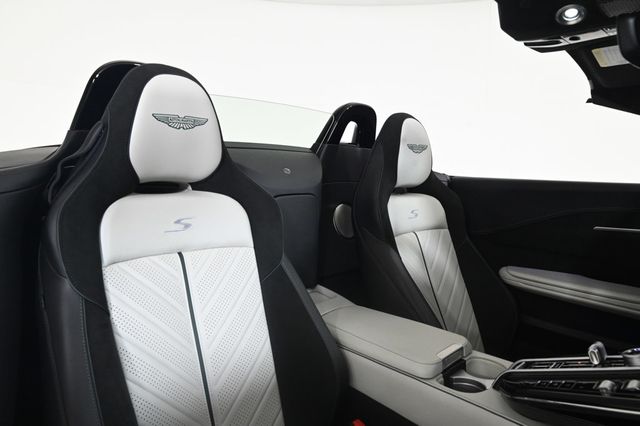 2026 Aston Martin Vantage S Roadster - 22956754 - 15