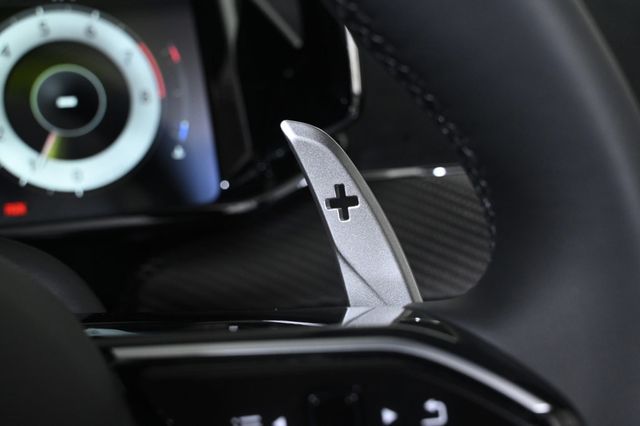 2026 Aston Martin Vantage S Roadster - 22956754 - 20