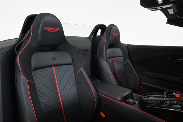 2026 Aston Martin Vantage S Roadster - 22964201 - 15