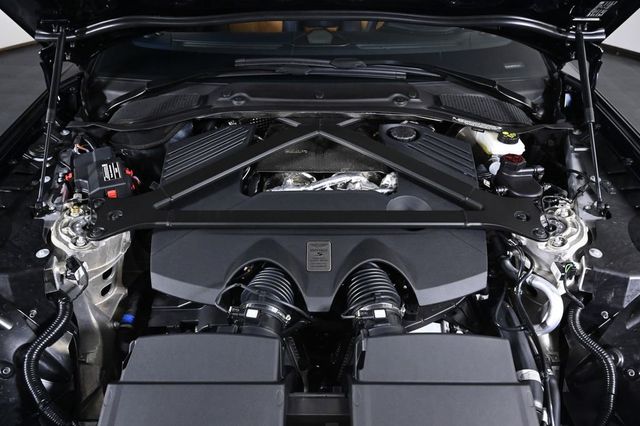 2026 Aston Martin Vantage S Roadster - 23049309 - 29