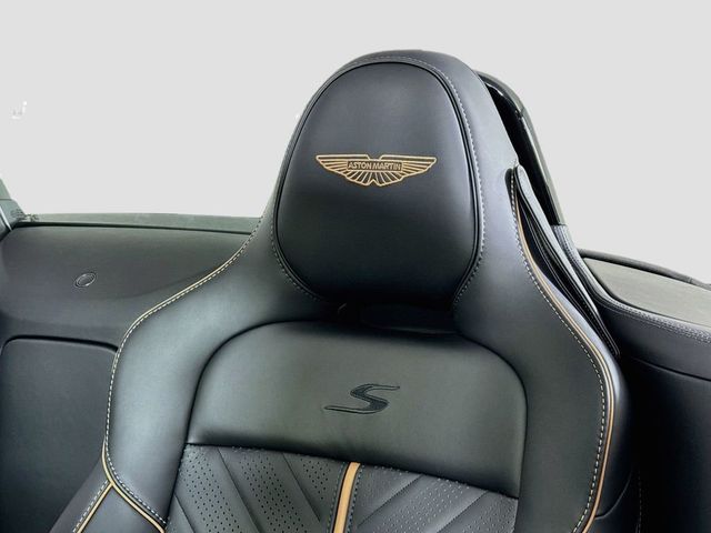 2026 Aston Martin Vantage S Roadster - 23067104 - 16