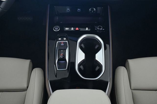 2026 Audi A6 Sedan Premium quattro - 23010271 - 12