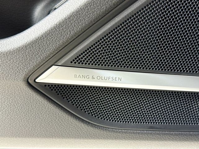 2026 Audi A8 L quattro - 22996950 - 17