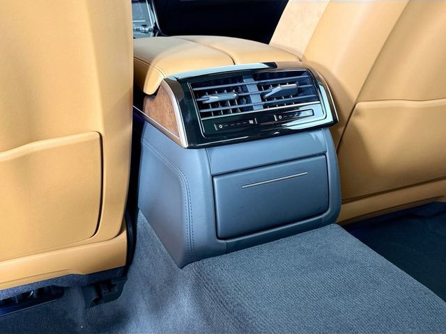 2026 Audi A8 L quattro - 23031872 - 16