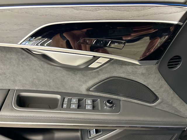 2026 Audi A8 L quattro - 23051856 - 22