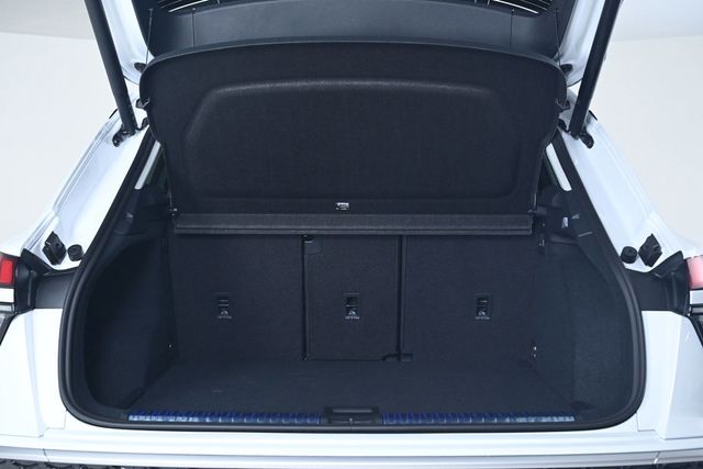 2026 Audi Q3 S line quattro - 22977241 - 25