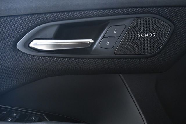 2026 Audi Q3 S line quattro - 22985976 - 17