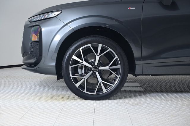 2026 Audi Q3 S line quattro - 22985976 - 26