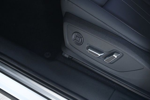 2026 Audi Q3 S line quattro - 22986440 - 22