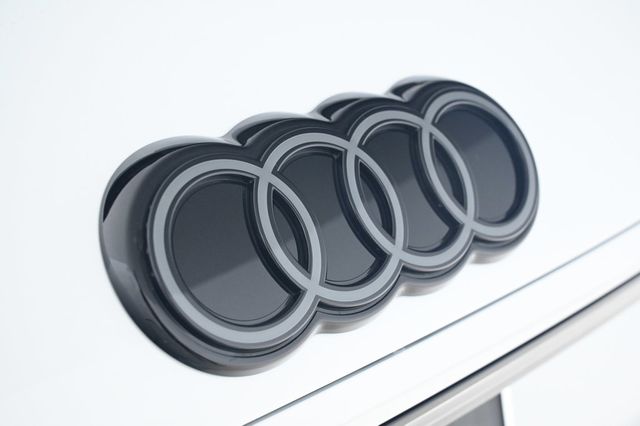 2026 Audi Q3 S line quattro - 22986440 - 24