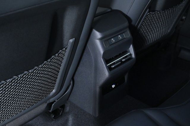 2026 Audi Q3 S line quattro - 23000193 - 16