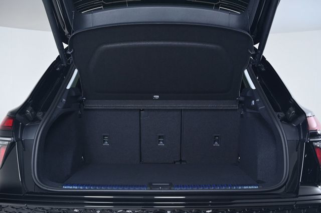 2026 Audi Q3 S line quattro - 23000193 - 25